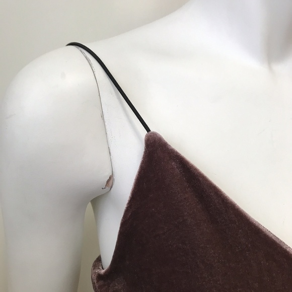 "NUDE" Mauve Velvet Blouse w/ Black Stretchy Strap - Picture 3 of 5